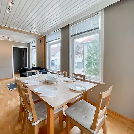 Ledaal Place - Center With 2br -free Parking - Balcony By スタヴァンゲル