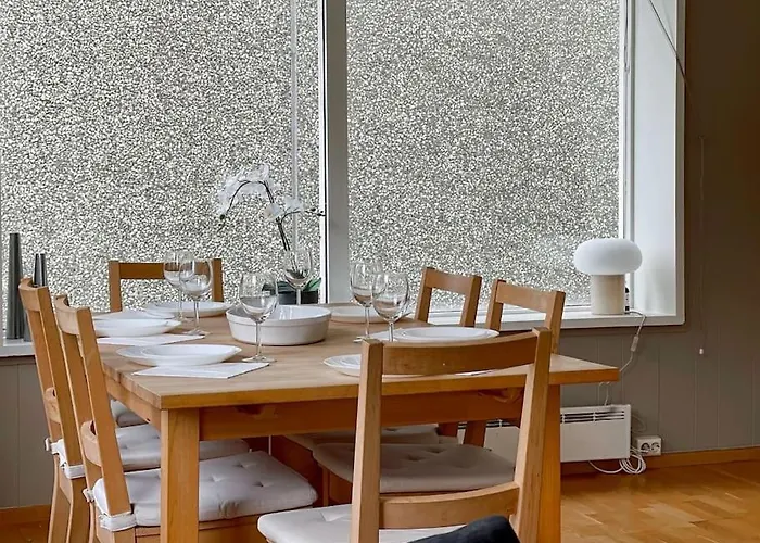 Ledaal Place 2 By Apartament *